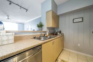 616 Clearwater Park Rd, West Palm Beach, FL 33401 - Photo 8