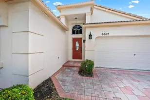 6667 Waverly Ln, Lake Worth, FL 33467 - Photo 2
