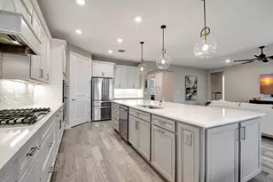 8433 Vaulting Dr, Lake Worth, FL 33467 - Photo 2
