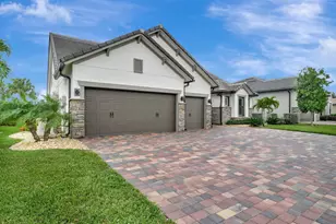 8433 Vaulting Dr, Lake Worth, FL 33467 - Photo 6
