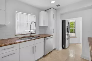 8044 Twin Lake Dr, Boca Raton, FL 33496 - Photo 22