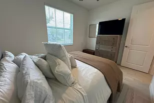 7036 Peters Ln, Delray Beach, FL 33446 - Photo 10