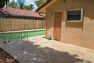 2499 NW 92nd Ave, Coral Springs, FL 33065 - Photo 22