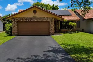 2499 NW 92nd Ave, Coral Springs, FL 33065 - Photo 1