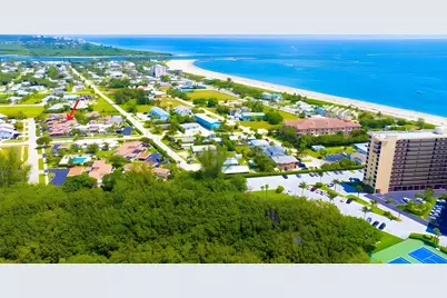 1772 Gulfstream Avenue #E1, Fort Pierce, FL 34949 - Photo 8