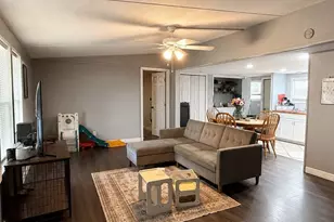 2303 NW 14th Ave, Boynton Beach, FL 33436 - Photo 4