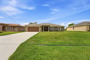 1692 SW Alvaton Ave, Port Saint Lucie, FL 34953 - Photo 2