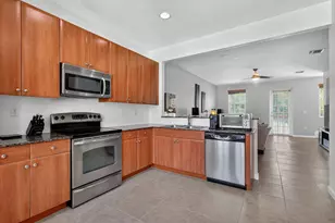 11900 SW 27th St, Miramar, FL 33025 - Photo 16