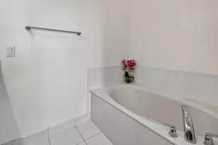 11900 SW 27th St, Miramar, FL 33025 - Photo 38