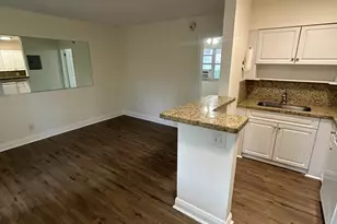 921 NE 17th Ave, Fort Lauderdale, FL 33304 - Photo 2