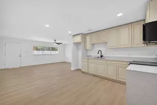 812 N 24th St, Fort Pierce, FL 34950 - Photo 26