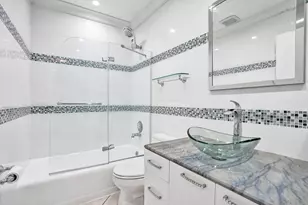 930 SE 9th Ave, Pompano Beach, FL 33060 - Photo 6