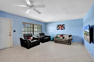 930 SE 9th Ave, Pompano Beach, FL 33060 - Photo 6