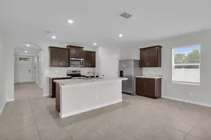 213 SW Tot Ct, Port Saint Lucie, FL 34953 - Photo 12