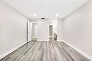 3077 Carambola Cir S, Coconut Creek, FL 33066 - Photo 10