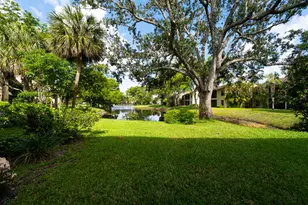 3077 Carambola Cir S, Coconut Creek, FL 33066 - Photo 16