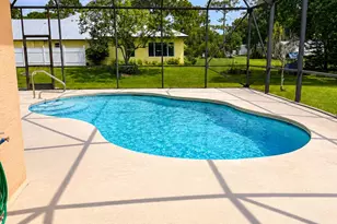 5508 Silver Oak Dr, Fort Pierce, FL 34982 - Photo 2