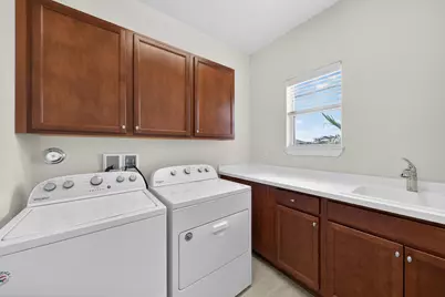 4715 Eucalyptus Drive, Hollywood, FL 33021 - Photo 28