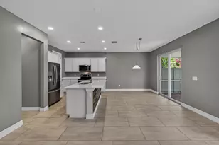 4715 Eucalyptus Dr, Hollywood, FL 33021 - Photo 14