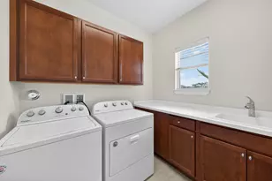 4715 Eucalyptus Dr, Hollywood, FL 33021 - Photo 28