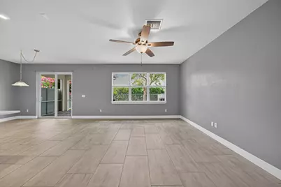 4715 Eucalyptus Drive, Hollywood, FL 33021 - Photo 12