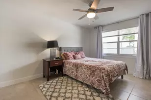 1174 NW 13th St, Boca Raton, FL 33486 - Photo 16