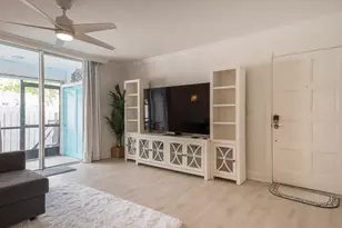 1174 NW 13th St, Boca Raton, FL 33486 - Photo 2