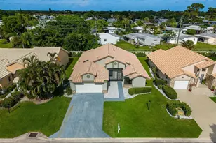 8910 Boatswain Dr, Boynton Beach, FL 33436 - Photo 2