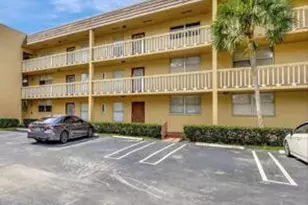 5860 NW 64th Ave, Tamarac, FL 33319 - Photo 6