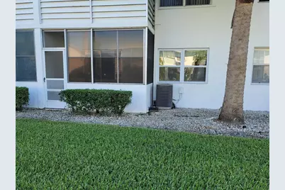 155 Coventry, West Palm Beach, FL 33417 - Photo 4