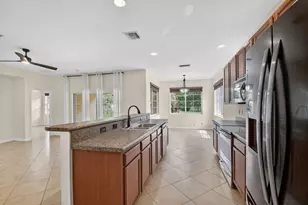6810 Osage Cir, Greenacres, FL 33413 - Photo 14