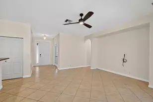 6810 Osage Cir, Greenacres, FL 33413 - Photo 10