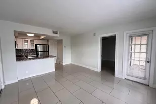 728 Executive Center Dr, West Palm Beach, FL 33401 - Photo 8