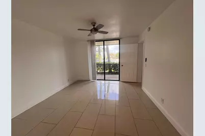 728 Executive Center Drive #11, West Palm Beach, FL 33401 - Photo 14