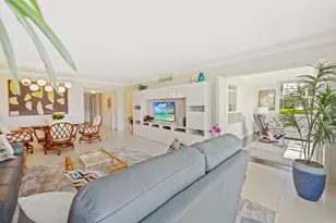 3700 Oaks Clubhouse Dr, Pompano Beach, FL 33069 - Photo 4