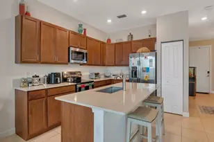 886 S Verona Trace Dr, Vero Beach, FL 32966 - Photo 1