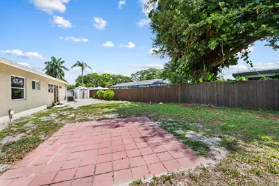18451 Spanish Isles Place, Boca Raton, FL 33496 - Photo 18