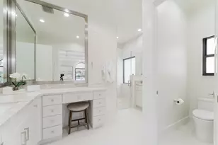 749 NE 71st St, Boca Raton, FL 33487 - Photo 36