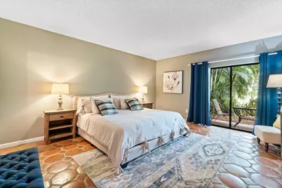 11863 Wimbledon Circle #406, Wellington, FL 33414 - Photo 6