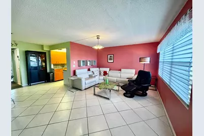 3058 Cambridge C #3058, Deerfield Beach, FL 33442 - Photo 4