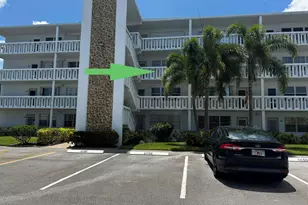 3058 Cambridge C, Deerfield Beach, FL 33442 - Photo 4