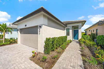 10135 SW Latium Way, Port Saint Lucie, FL 34987 - Photo 2