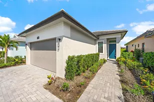 10135 SW Latium Wy, Port Saint Lucie, FL 34987 - Photo 2