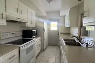 738 SW Ravenswood Ln, Port Saint Lucie, FL 34983 - Photo 6