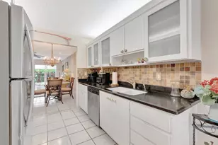 13691 Via Aurora, Delray Beach, FL 33484 - Photo 8