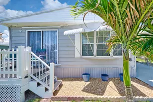 6977 SE Delegate St, Hobe Sound, FL 33455 - Photo 6