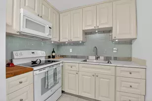 502 Normandy K, Delray Beach, FL 33484 - Photo 10