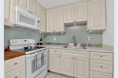 502 Normandy K, Delray Beach, FL 33484 - Photo 10