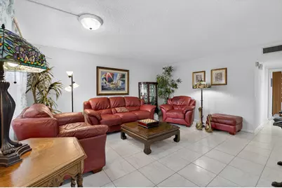 502 Normandy K, Delray Beach, FL 33484 - Photo 2
