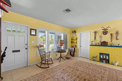 146 Vassar Drive, Lake Worth Beach, FL 33460 - Photo 2